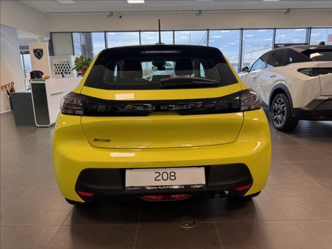 Peugeot 208, Peugeot 208 1,2 STYLE PureTech 100 S&S MAN, barva žlutá