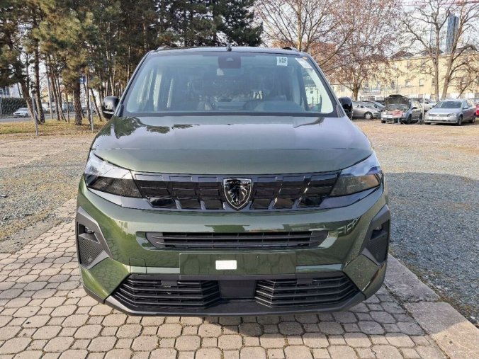 Peugeot Rifter, Peugeot Rifter ALLURE BlueHDi 100 S&S MAN, barva zelená