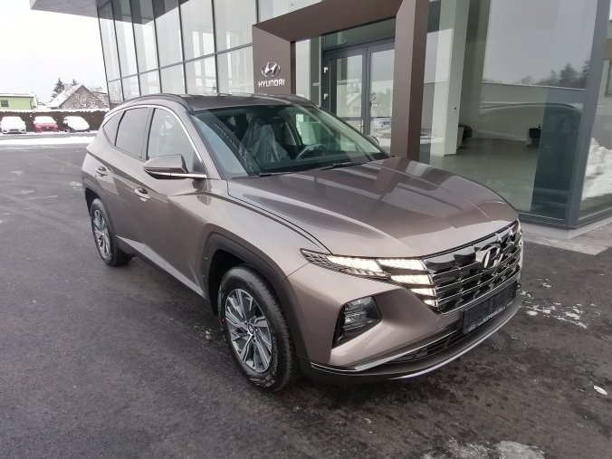 Hyundai Tucson, 1,6 T-GDi 110 kW (95 NAT) 6 st. man 4×4, barva bronzová