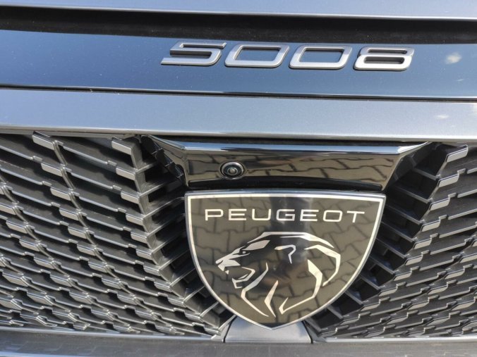 Peugeot 5008, Peugeot 5008 ALLURE Hybrid 145 e-AUT6 NAVI, barva šedá