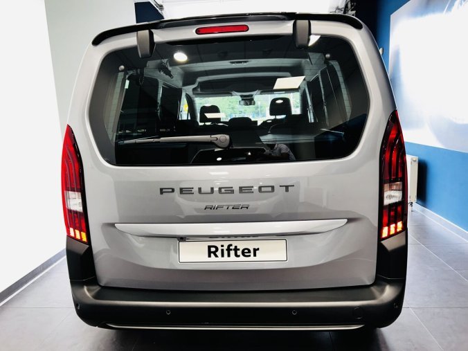 Peugeot Rifter, Peugeot Rifter LONG ALLURE DIESEL 130 MAN6, barva šedá
