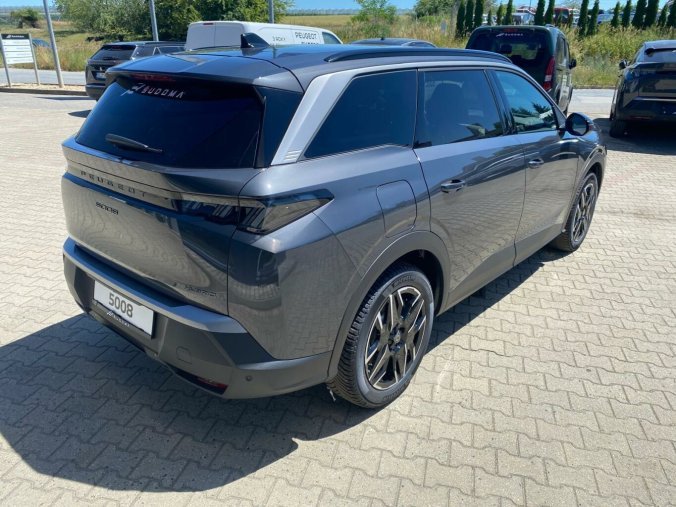 Peugeot 5008, Peugeot 5008 ALLURE Hybrid 145 e-DCS6, barva šedá