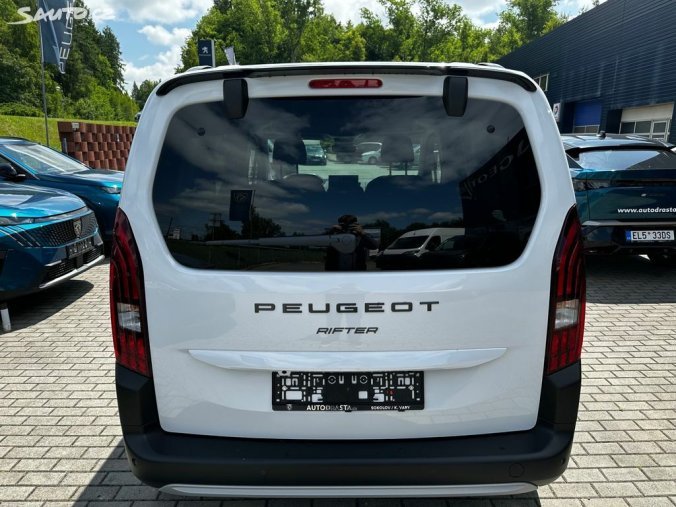 Peugeot Rifter, Peugeot Rifter GT BlueHDi 130 S&S EAT8, barva bílá