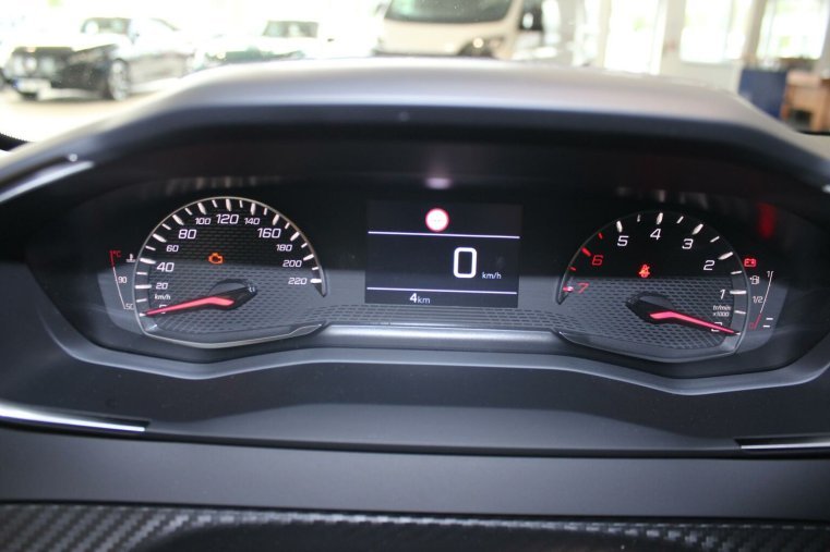 Peugeot 208, Peugeot 208 STYLE PureTech 100 S&S MAN6, barva černá