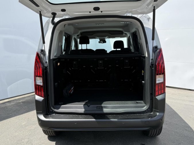 Peugeot Rifter, Peugeot Rifter ALLURE N1 1,5 BlueHDi S&S MAN6, barva neuvedeno