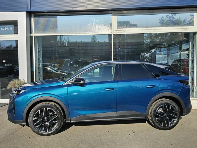 Peugeot 3008, Peugeot 3008 ALLURE Hybrid 145 e-DCS6, barva modrá
