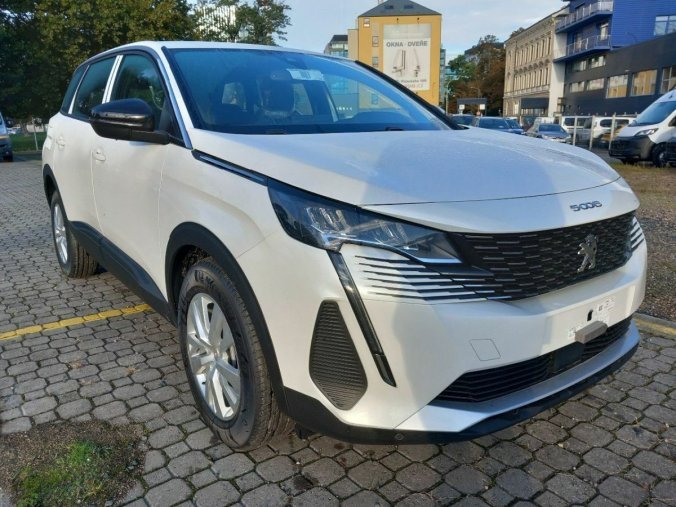 Peugeot 5008, Peugeot 5008 Active Pack PureTech 130 S&amp, barva bílá