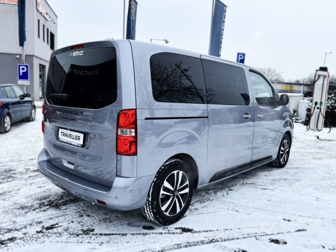 Peugeot Traveller, Peugeot Traveller ALLURE Standard 2.0 BlueHDi 180 EAT8, barva šedá