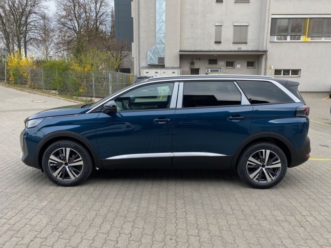 Peugeot 5008, Peugeot 5008 ALLURE PACK BlueHDi 130 EAT8 - 3721, barva šedá