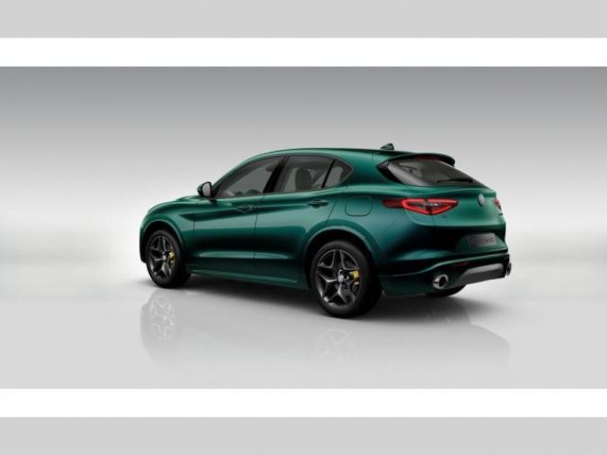 Alfa Romeo Stelvio, Veloce 4x4 2,0 280PS,nový mod., barva zelená