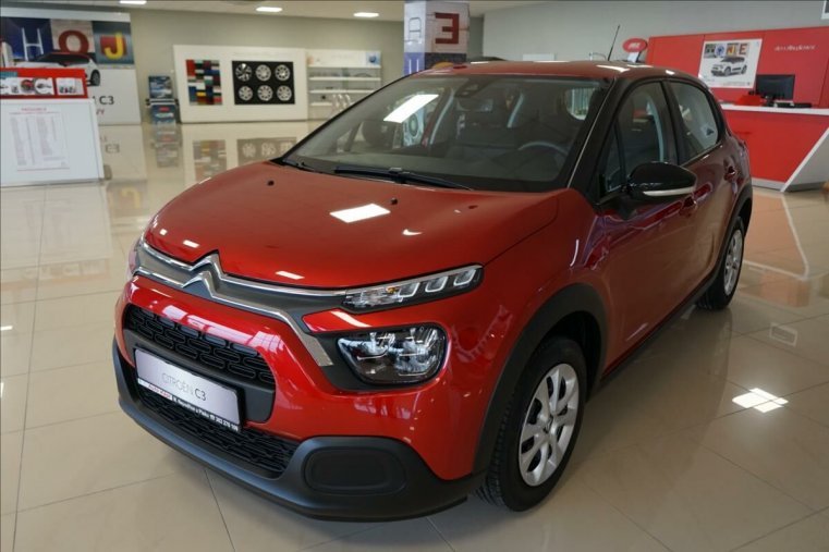Citroën C3, Citroën C3 1.2 PureTech 83 MAN FEEL, barva červená