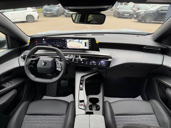 Peugeot 3008, Peugeot 3008 ALLURE Hybrid 145 e-DCS6, barva bílá