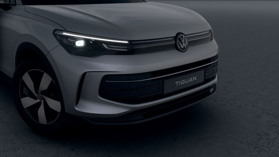 Volkswagen Tiguan, Tiguan People 1,5 eTSI 110 kW mHEV, barva bílá