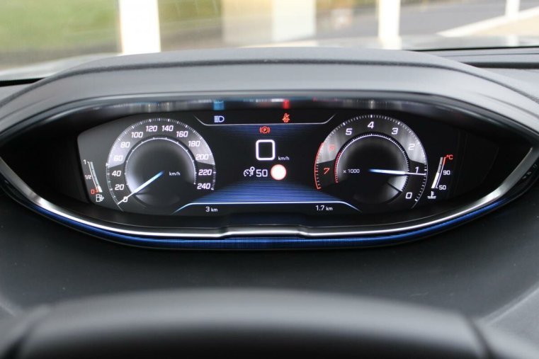 Peugeot 5008, Peugeot 5008 REZERVACE ACTIVE PACK 130 EAT8, barva šedá
