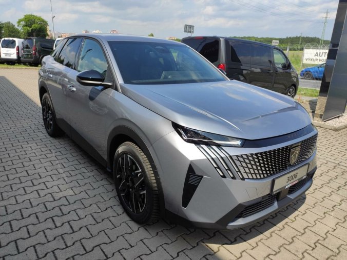 Peugeot 3008, Peugeot 3008 ALLURE 145k AUT HYBRID, barva stříbrná