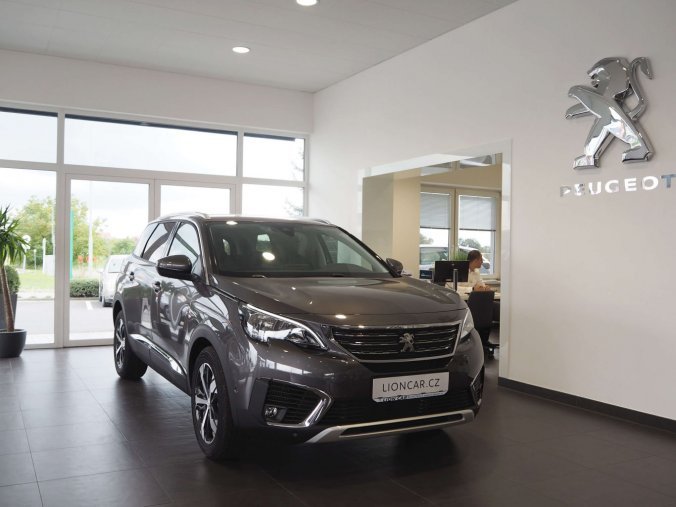 Peugeot 5008, ALLURE 1.5 BlueHDi 130k EAT8, barva šedá
