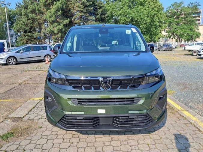 Peugeot Rifter, Peugeot Rifter LONG ALLURE BlueHDi 130 S&, barva zelená