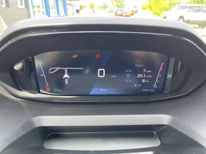 Peugeot Rifter, Peugeot Rifter ALLURE BlueHDi 130 S&S EAT8 s homologací N1, barva šedá
