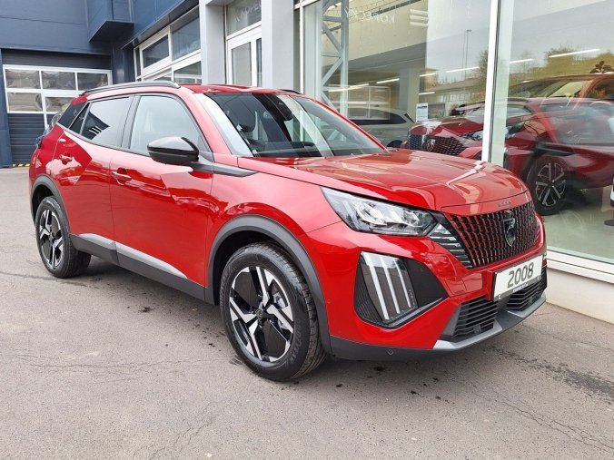 Peugeot 2008, Peugeot 2008 ALLURE Hybrid 145 e-DCS6, barva červená