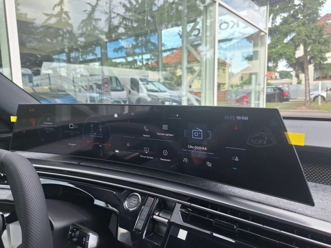 Peugeot 3008, Peugeot 3008 GT Hybrid 136 e-DCS6, barva šedá