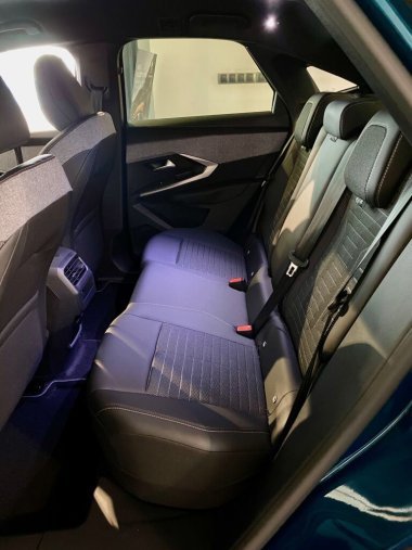 Peugeot 3008, Peugeot 3008 ALLURE Hybrid 136 e-DCS6 - CELOROČNÍ PNEU- 8523, barva bílá