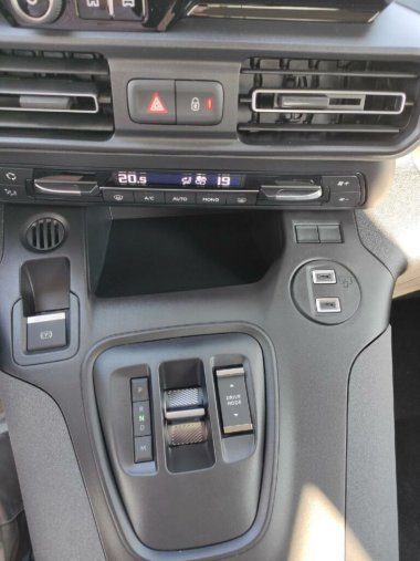 Peugeot Rifter, Peugeot Rifter GT 1.5 HDI 130k AUT8, barva stříbrná