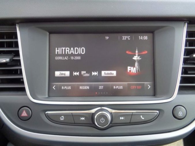 Opel Crossland X, 5-door Enjoy F 1.2XE (60kW/ 83, barva červená