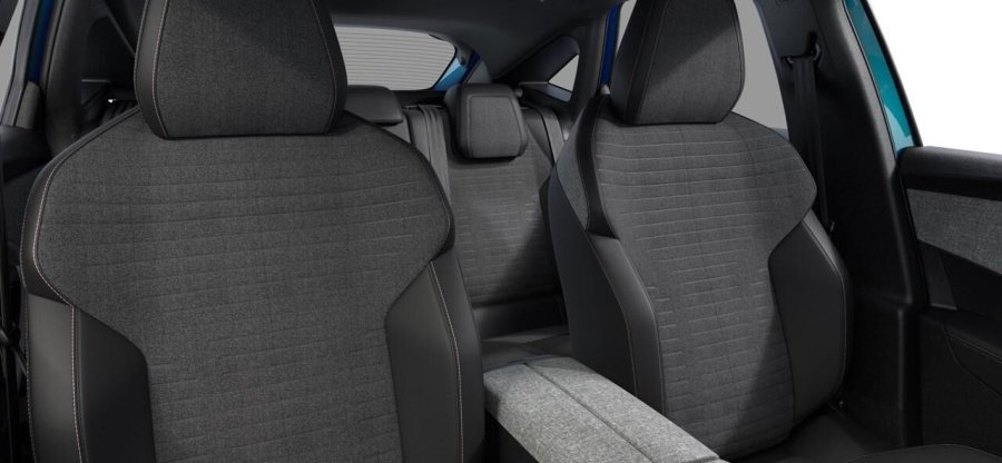 Peugeot 3008, Peugeot 3008 BUSINESS 157kW/210k Bat.73kWh, barva modrá