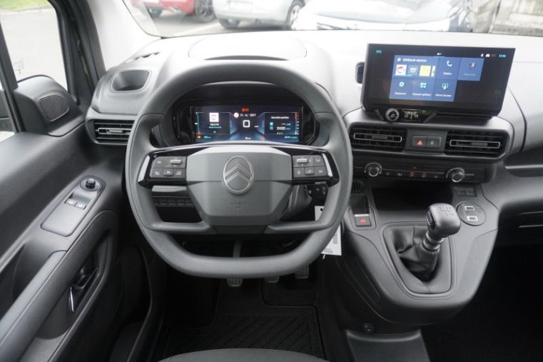 Citroën Berlingo, PLUS 110 MAN6, barva zelená