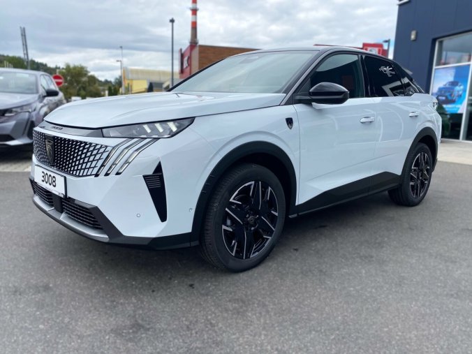 Peugeot 3008, Peugeot 3008 GT Hybrid 145 e-DCS6, barva bílá
