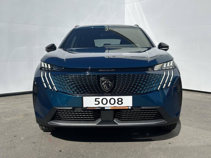 Peugeot 5008, Peugeot 5008 GT e-DCS6 Hybrid, barva modrá