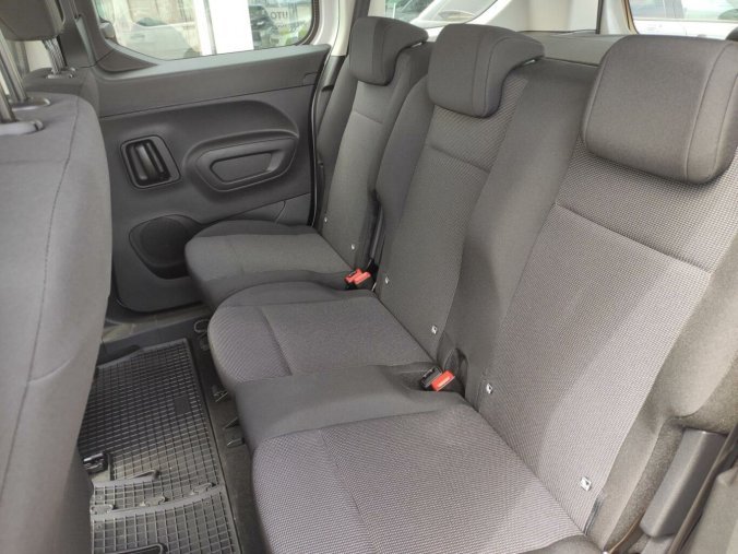 Peugeot Rifter, Peugeot Rifter ALLURE 1.5HDI 100k MAN6 N1, barva bílá