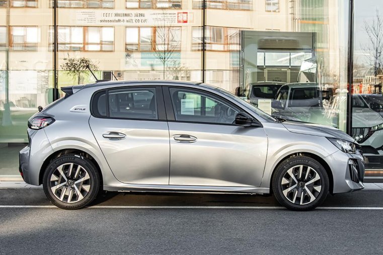 Peugeot 208, Peugeot 208 1,2   STYLE Turbo 100 MAN6, barva šedá