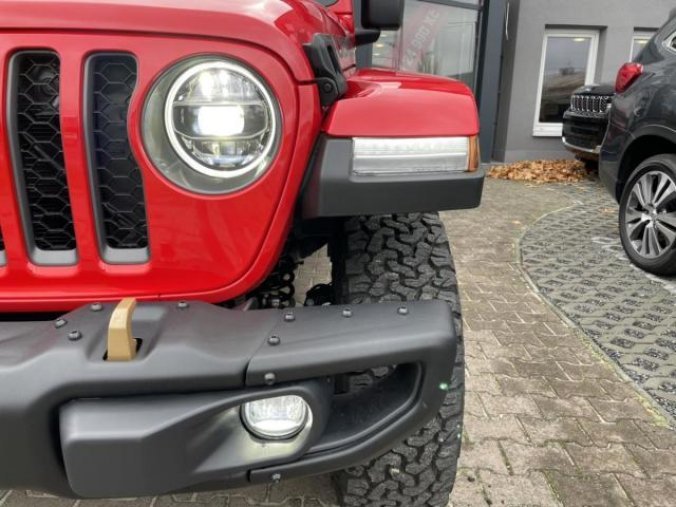 Jeep Wrangler, Unlimited Rubicon 392, barva červená