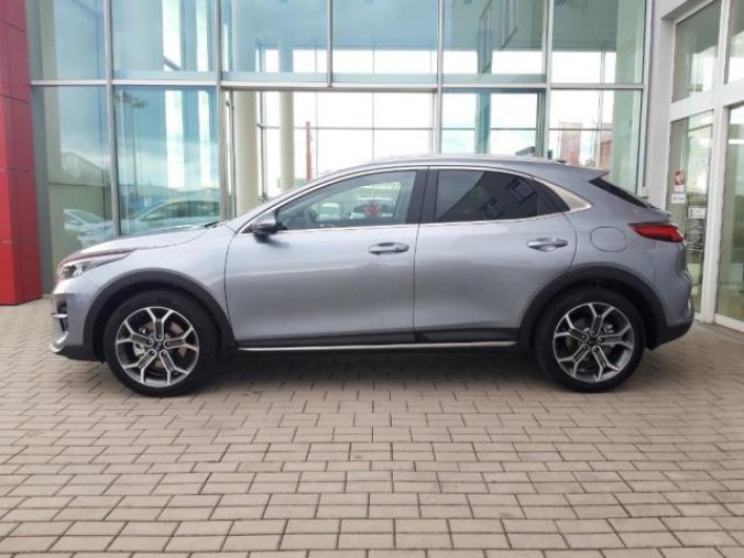Kia XCeed, 1,4 T-GDi  Exclusive Premium, barva šedá