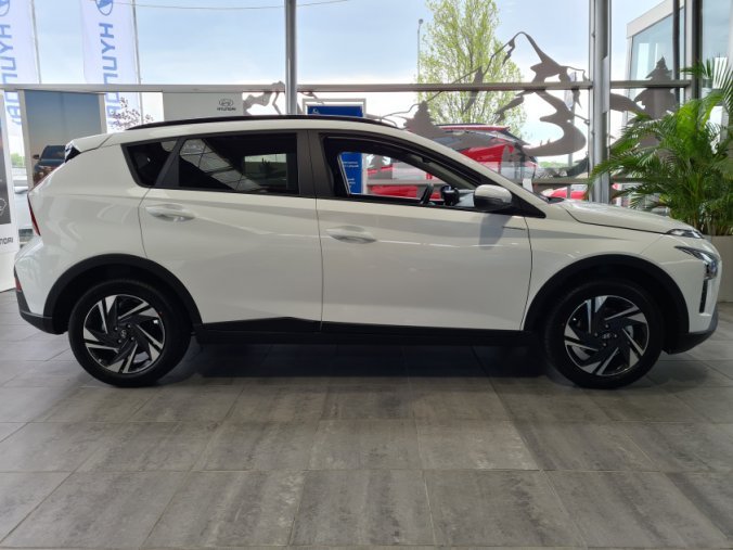 Hyundai Bayon, 1,0 T-GDI 74 kW 6st. manuální, barva bílá