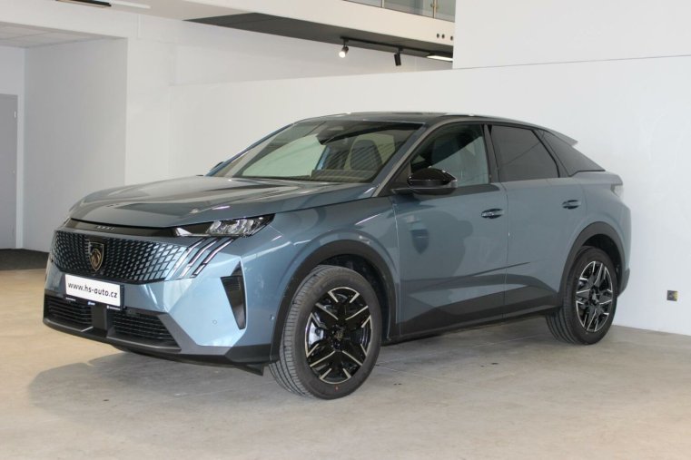 Peugeot 3008, Peugeot 3008 ALLURE Hybrid 136 e-DCS6, barva modrá