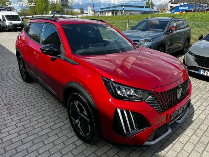 Peugeot 2008, Peugeot 2008 ALLURE PureTech 100 S&S MAN6, barva červená