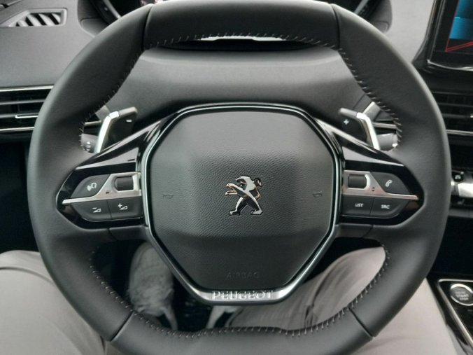 Peugeot 5008, Peugeot 5008 Allure Pack BlueHDI 130 S&, barva šedá