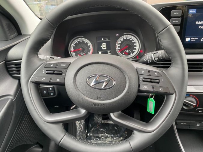 Hyundai i20, 1,2 DPI 5 st. manuální, barva bronzová