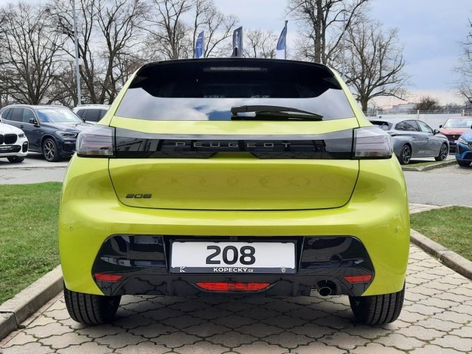 Peugeot 208, Peugeot 208 STYLE 1,2 TURBO 100k M6, barva žlutá