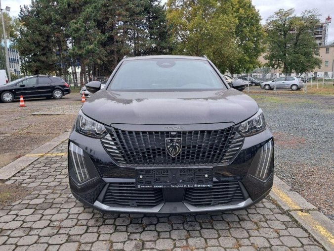 Peugeot 2008, Peugeot 2008 2008 ALLURE PureTech 130 S&amp, barva černá