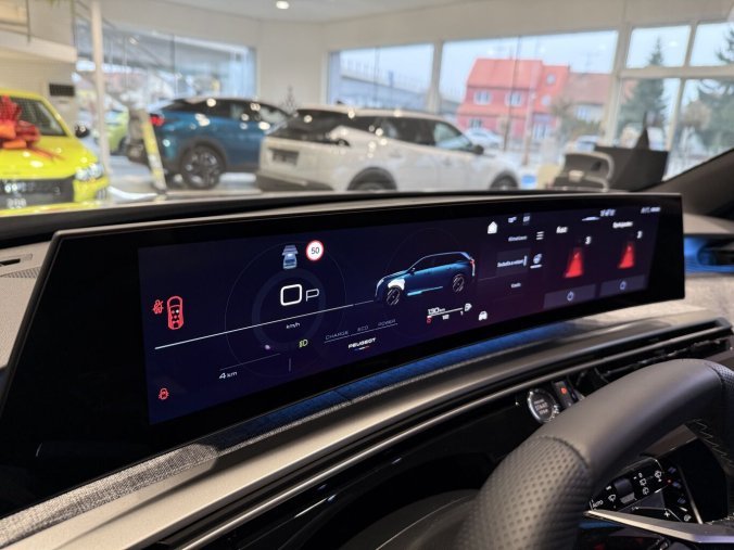 Peugeot 5008, Peugeot 5008 GT Hybrid 145k, Automat, barva šedá