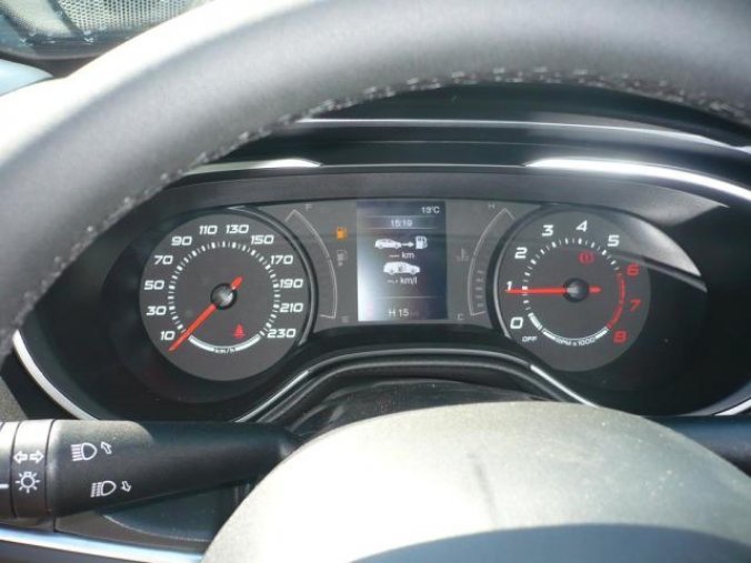 Fiat Tipo, SW 1.4 95k Mirror, barva hnědá