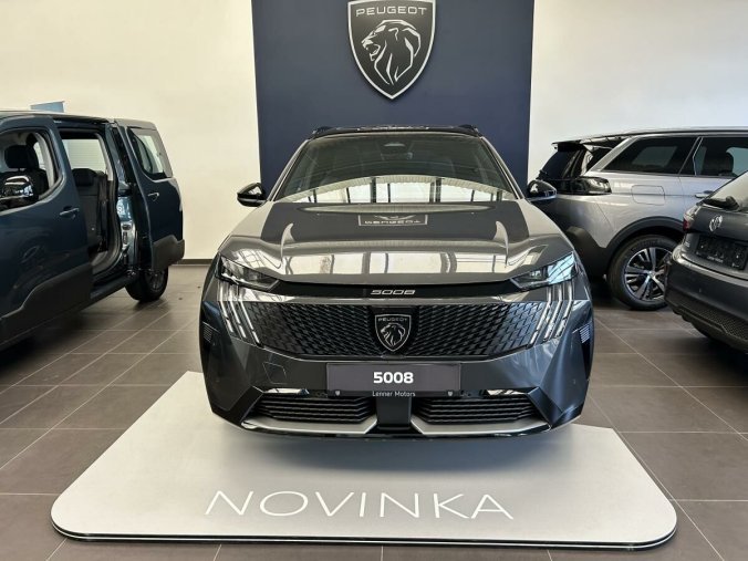 Peugeot 5008, Peugeot 5008 E-5008 GT - masážní sedadla, barva šedá