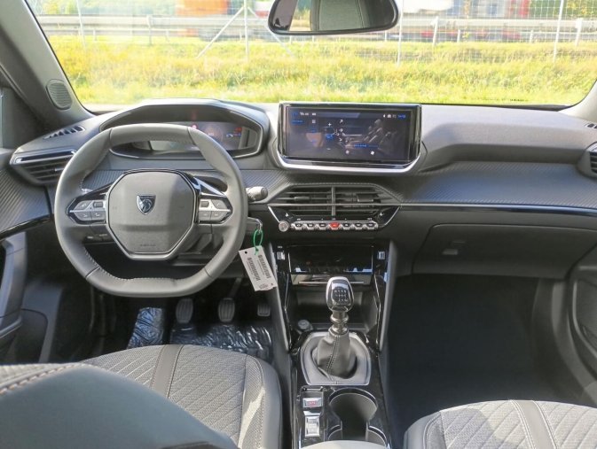 Peugeot 2008, Peugeot 2008 ALLURE PureTech 100 S&S MAN6, barva šedá
