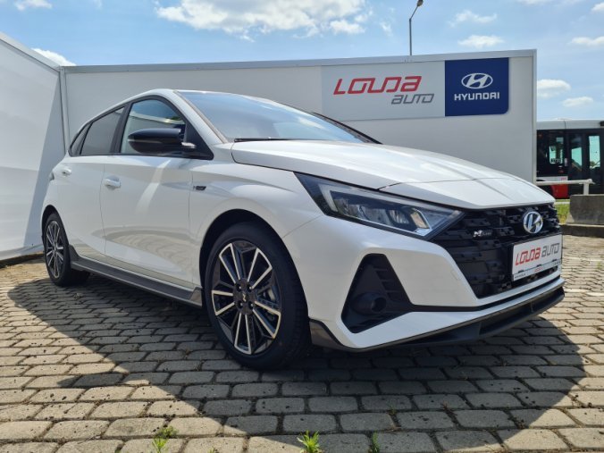 Hyundai i20, 1,0 T-GDI 74 kW DCT, barva bílá