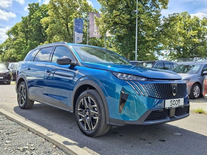 Peugeot 5008, Peugeot 5008 GT - SUMMER BLUE 145 e-DCS6, barva modrá