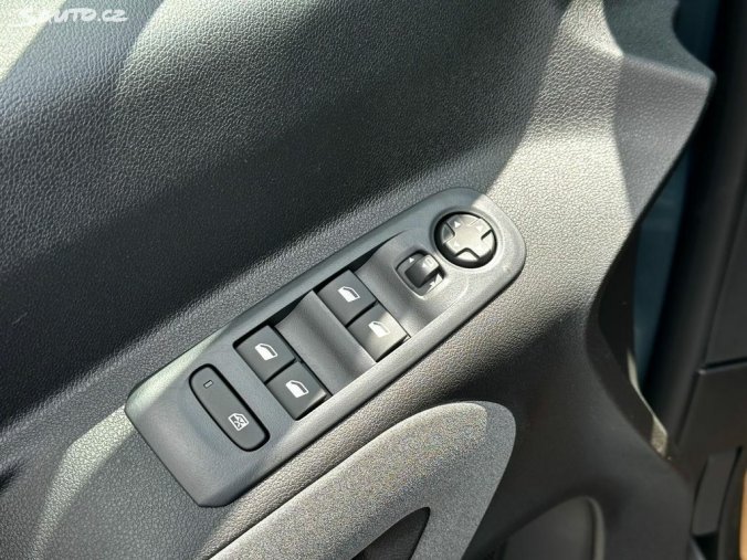 Peugeot Rifter, Peugeot Rifter LONG GT BlueHDi 130k EAT8, barva modrá