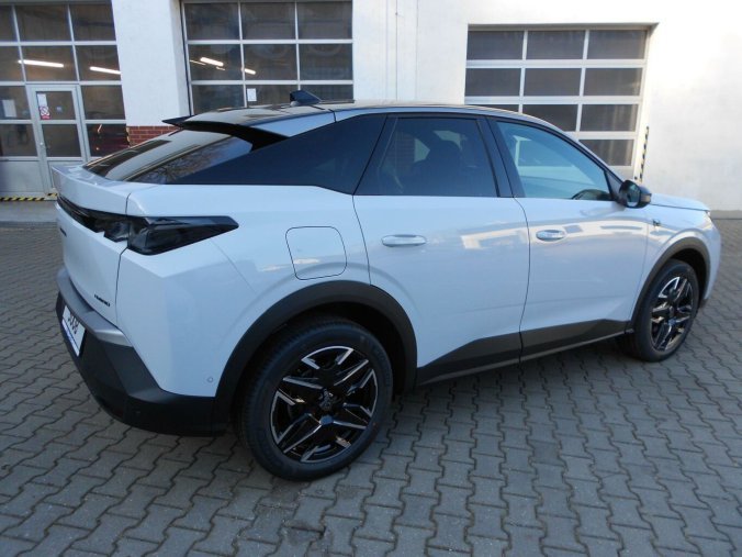 Peugeot 3008, Peugeot 3008 GT Hybrid 136 e-DCS6, barva bílá